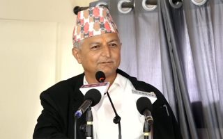 संविधान संशोधनमा सरकार गम्भीर छैन : बार अध्यक्ष मिश्र
